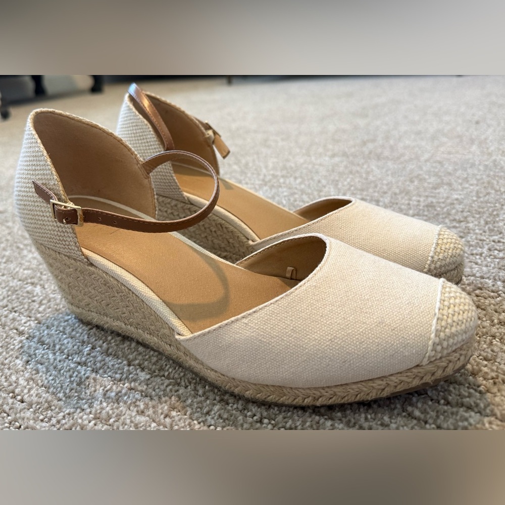 LOFT Cream Espadrille Wedge Sandals - Picture 3 of 5